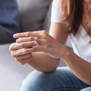 Read more about the article Ayrılık Sonrası Yas: Duygusal İyileşme Süreci